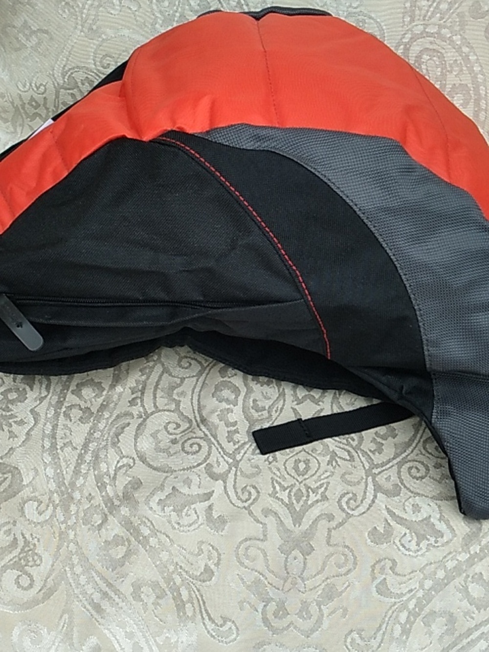 Ferrari Backpack - Picture 4 of 8